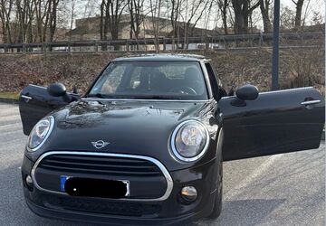 Mini ONE 65.000 km 15.900 &euro; Vilshofen an der Donau 94474