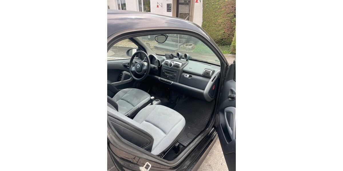 Smart ForTwo 176.000 km 4.000 &euro; Passau 94030