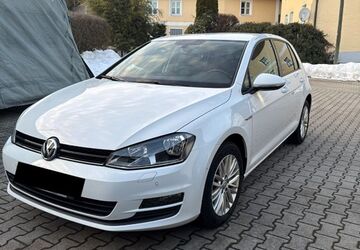 VW Golf 157.000 km 8.700 &euro; Tittling 94104
