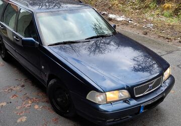 Volvo V70 356.000 km 2.800 &euro; Passau 94032