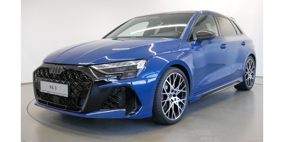 Audi RS3 8.150 km 69.990 &euro; Passau 94036