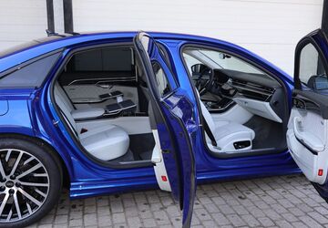 Audi A8 6.000 km 104.500 &euro; Passau 94034