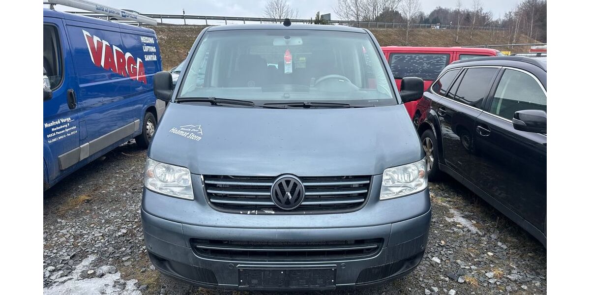 VW T5 Multivan 288.000 km 5.900 &euro; Salzweg 94121