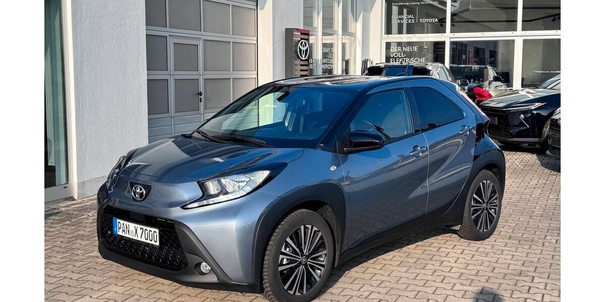 Toyota Aygo (X) 5.000 km 17.990 &euro; Bad Birnbach 84364