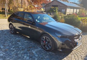 BMW i5 13.500 km 75.800 &euro; Sonnen 94164