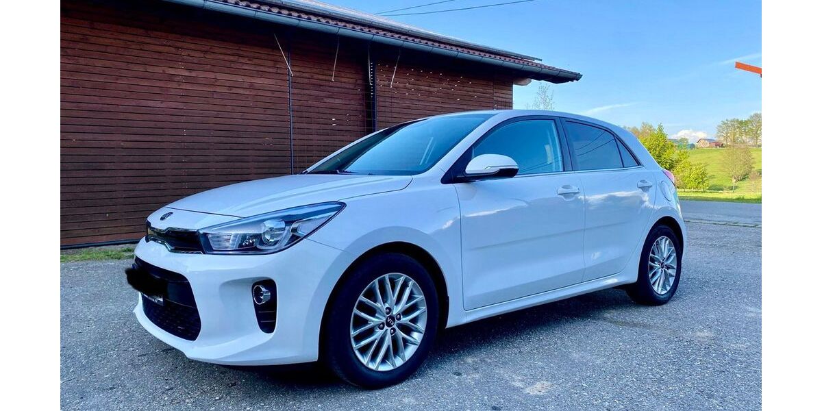 Kia Rio 63.000 km 12.100 &euro; Iggensbach 94547