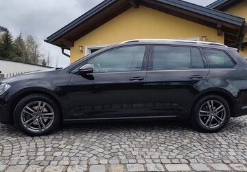 VW Golf 112.000 km 11.600 &euro; Untergriesbach 94107