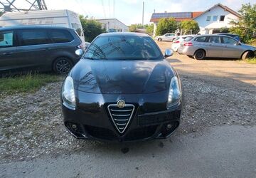Alfa Romeo Giulietta 112.000 km 2.900 &euro; Vilshofen-Pleinting 94474