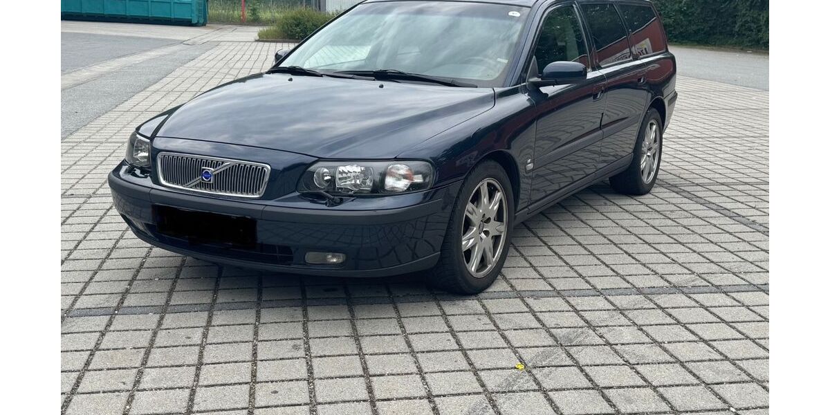 Volvo V70 310.000 km 3.400 &euro; Passau 94036