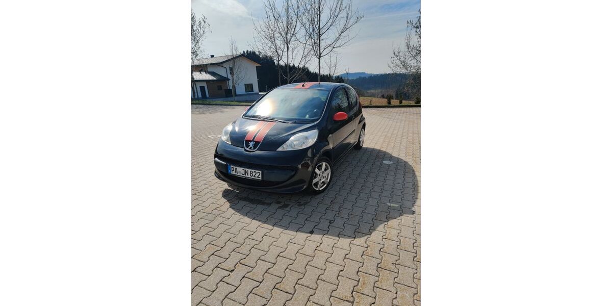 Peugeot 107 154.500 km 1.899 &euro; Hauzenberg 94051