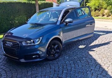 Audi A1 112.000 km 7.999 &euro; Tittling 94104