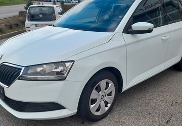 Skoda Fabia 147.381 km 7.999 &euro; Neuburg/Inn bei Passau 94127