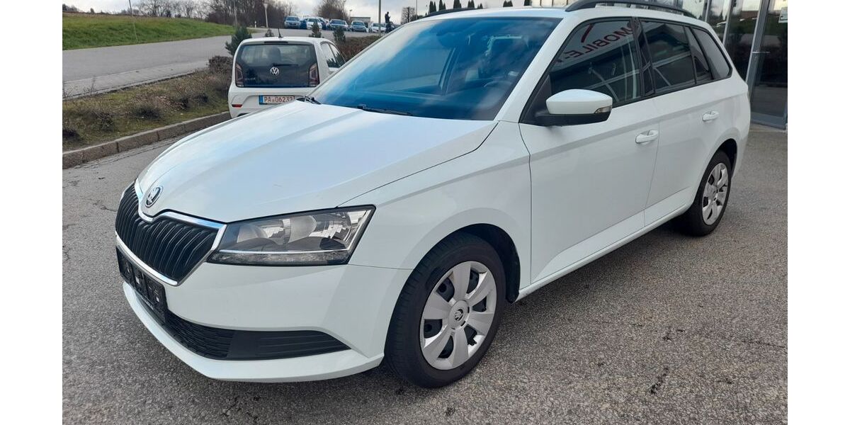 Skoda Fabia 147.381 km 7.999 &euro; Neuburg/Inn bei Passau 94127