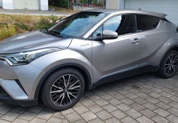 Toyota C-HR 147.000 km 15.000 &euro; Freyung 94078