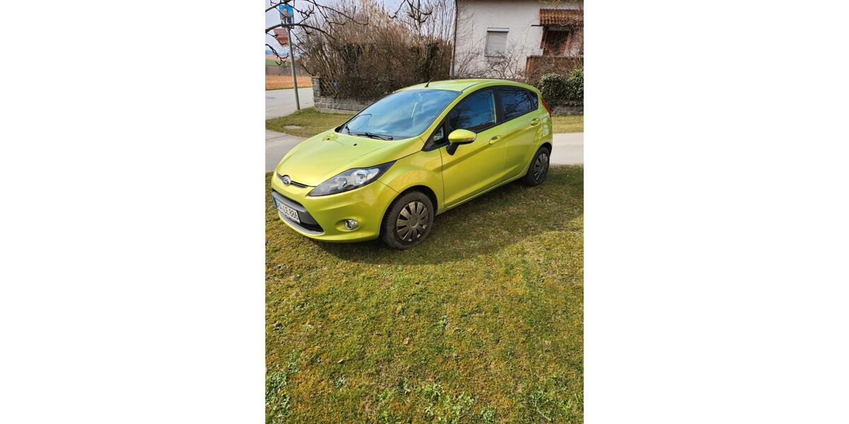 Ford Fiesta 67.000 km 4.300 &euro; Ortenburg 94496