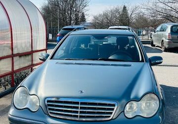 Mercedes-Benz C 180 249.821 km 2.990 &euro; Iggensbach 94547