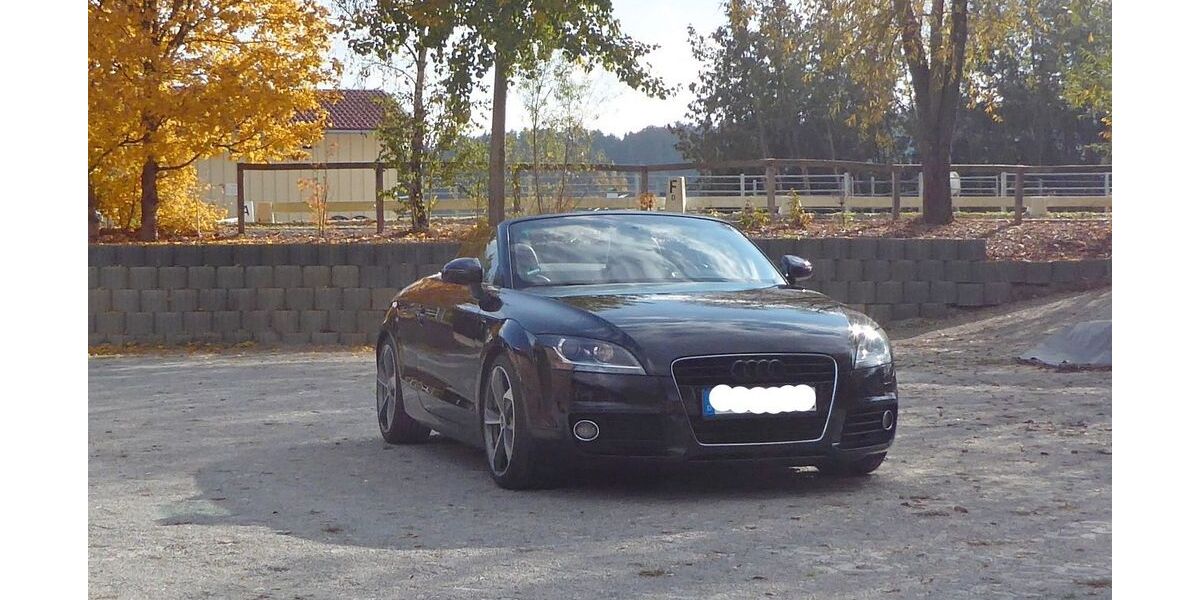 Audi TT 212.000 km 8.800 &euro; Haarbach 94542