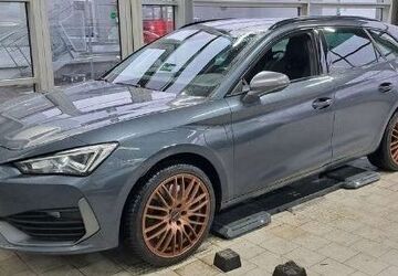 Cupra Leon 79.950 km 23.470 &euro; Passau 94036