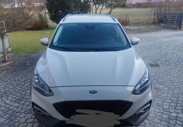 Ford Focus 98.000 km 16.500 &euro; Iggensbach 94547
