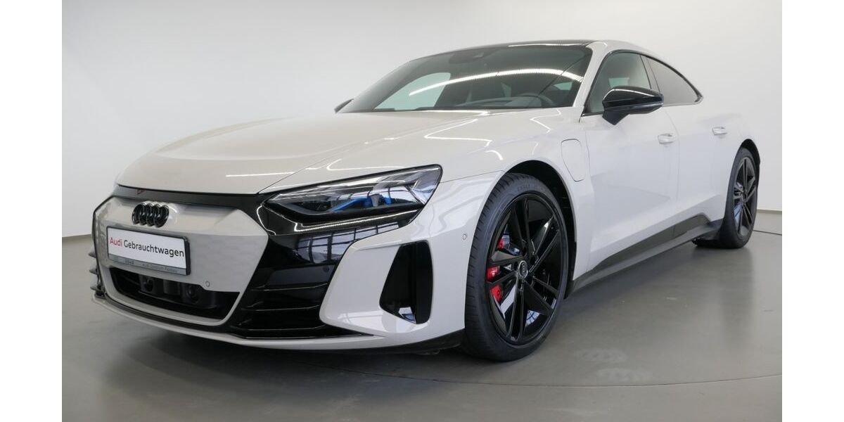 Audi RS e-tron GT 39.890 km 76.900 &euro; Passau 94036