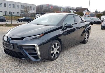 Toyota Mirai 84.000 km 12.900 &euro; Passau 94036