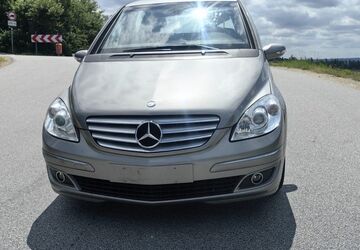 Mercedes-Benz B 180 126.762 km 3.650 &euro; Salzweg 94121