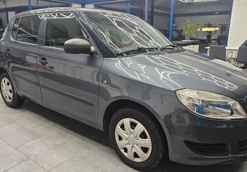 Skoda Fabia 128.431 km 3.690 &euro; Kirchham OT Tutting 94148