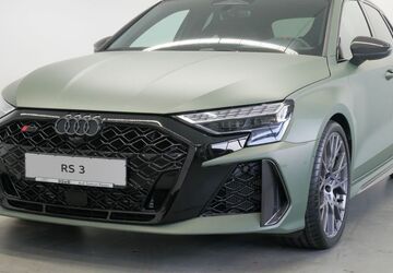 Audi RS3 4.000 km 82.490 &euro; Passau 94036