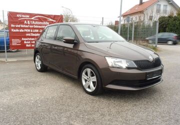 Skoda Fabia 68.000 km 8.900 &euro; Fürstenzell OT Aspertsham 94081