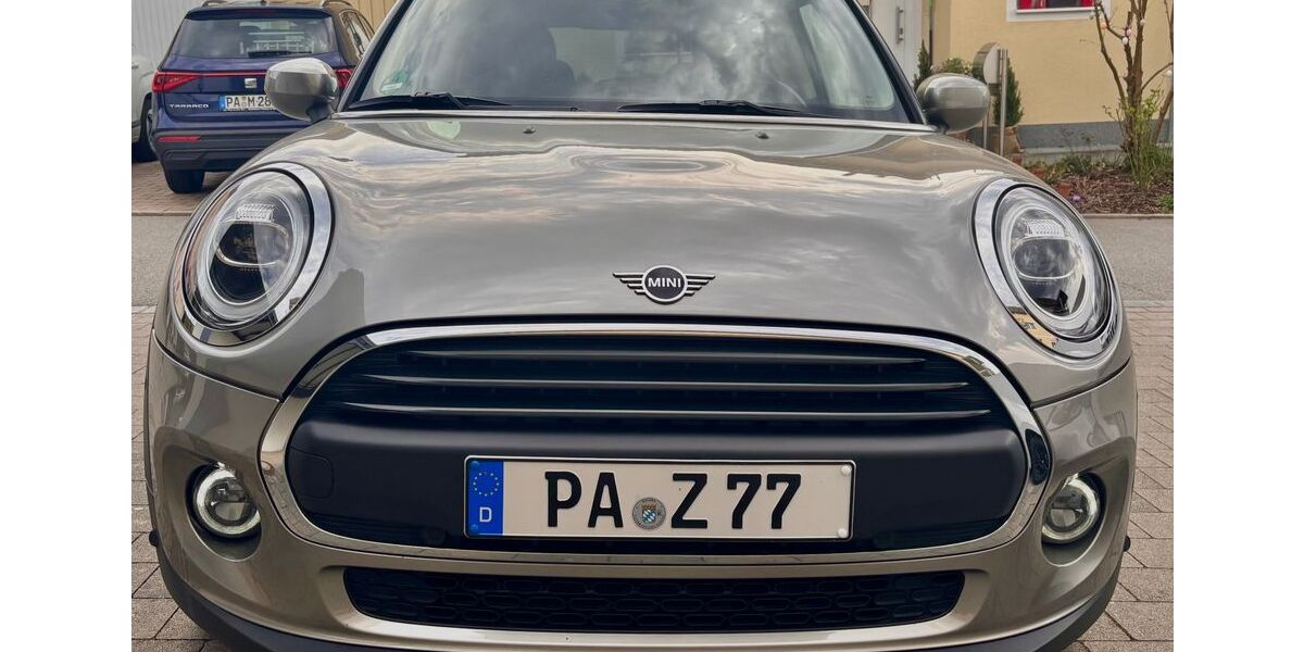 Mini ONE 82.000 km 14.555 &euro; Passau 94036