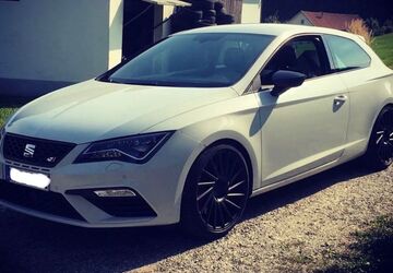 Seat Leon 94.100 km 16.999 &euro; Tiefenbach 94113