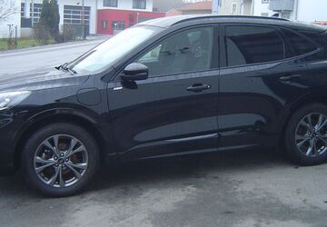 Ford Kuga 59.800 km 23.450 &euro; Außernzell 94532