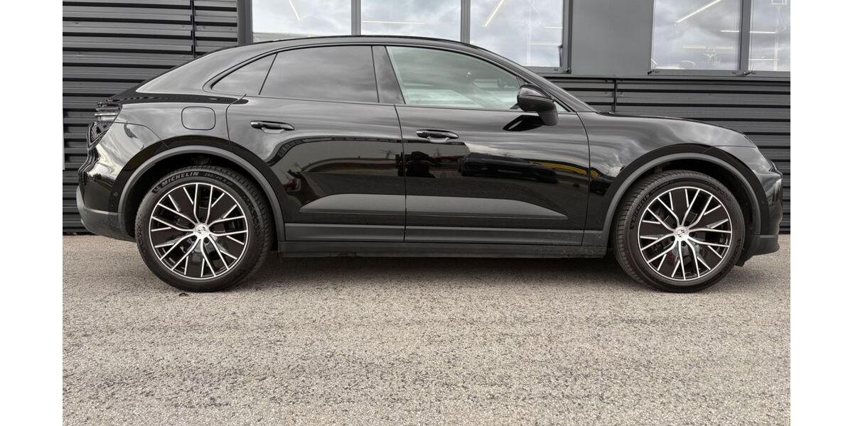 Porsche Macan 6.700 km 83.700 &euro; Passau 94032