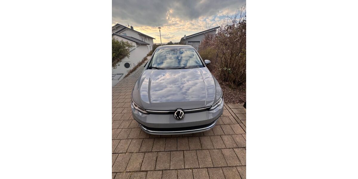 VW Golf 83.000 km 18.600 &euro; Neuburg am Inn 94127