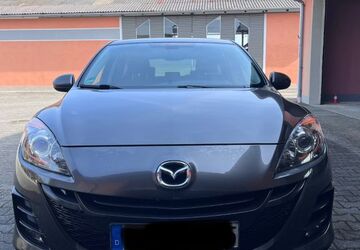 Mazda 3 226.000 km 3.190 &euro; Vilshofen 94474