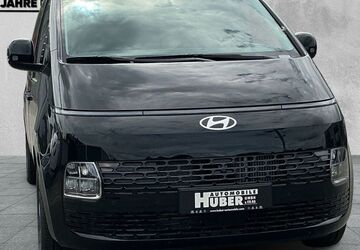 Hyundai STARIA 6.500 km 51.890 &euro; Pocking 94060