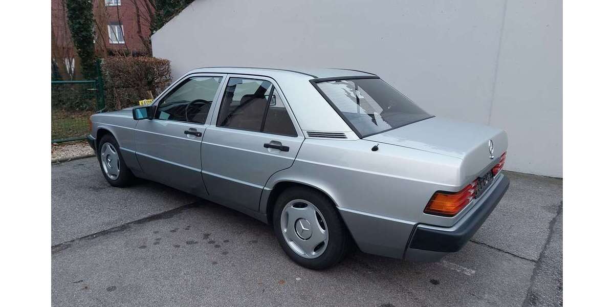 Mercedes-Benz 190 59.000 km 11.990 &euro; Passau 94036