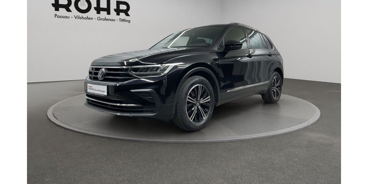 VW Tiguan 65.920 km 27.270 &euro; Passau 94032