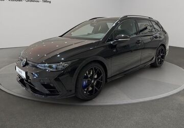 VW Golf 8.900 km 52.470 &euro; Passau 94032