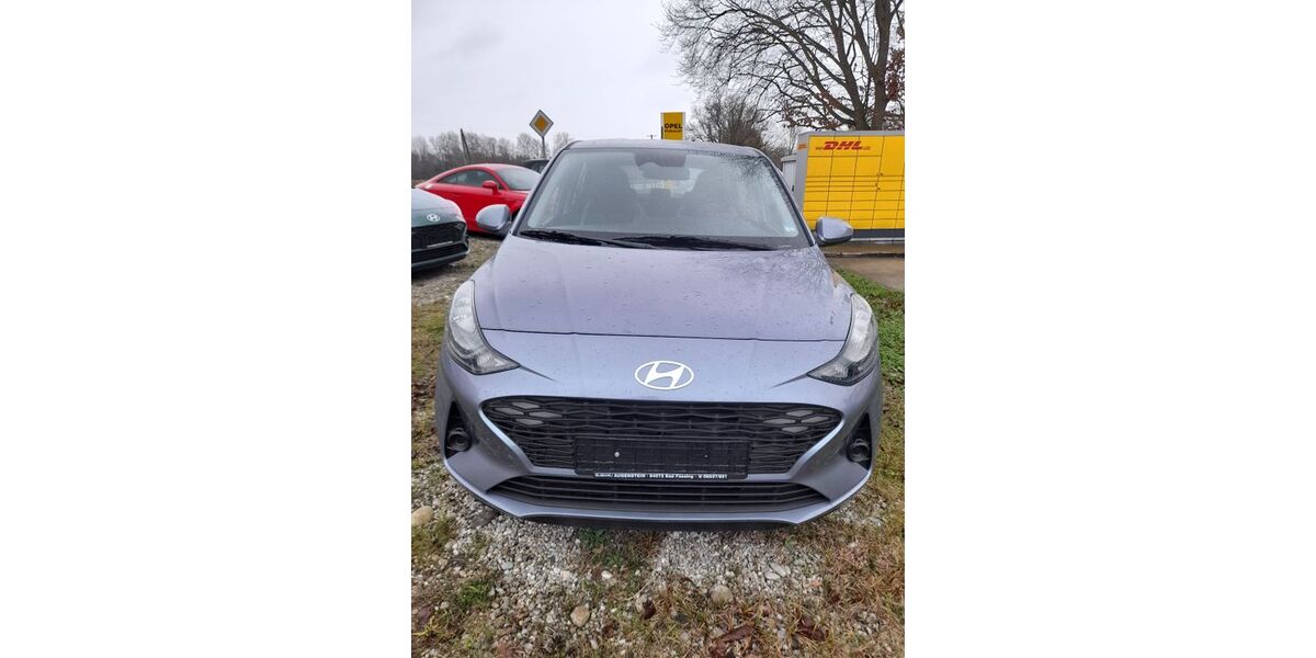 Hyundai i10 3.900 km 16.200 &euro; Bad Füssing 94072