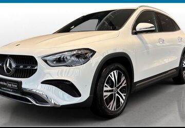 Mercedes-Benz GLA 180 5.188 km 36.030 &euro; Passau 94034