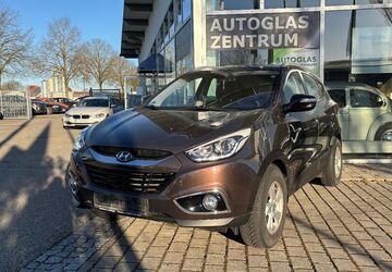 Hyundai ix35 108.500 km 11.390 &euro; Pocking 94060