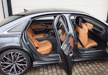 Audi A8 29.000 km 93.500 &euro; Passau 94034