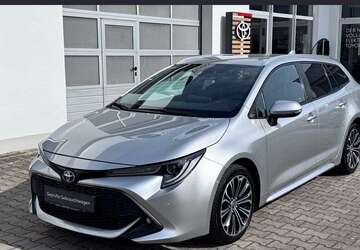 Toyota Corolla 76.412 km 23.300 &euro; Bad Birnbach 84364