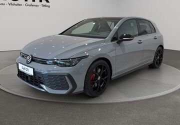 VW Golf 9.900 km 42.880 &euro; Passau 94032