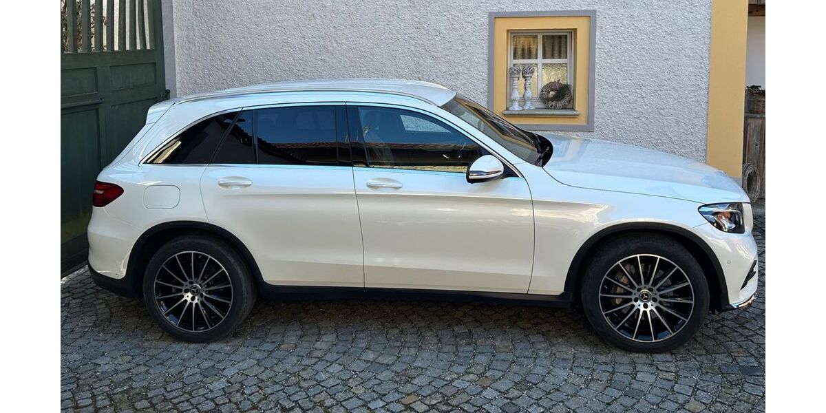 Mercedes-Benz GLC 250 83.500 km 29.500 &euro; Thyrnau 94136