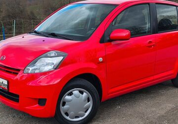 Daihatsu Sirion 72.280 km 4.490 &euro; Hutthurm 94116