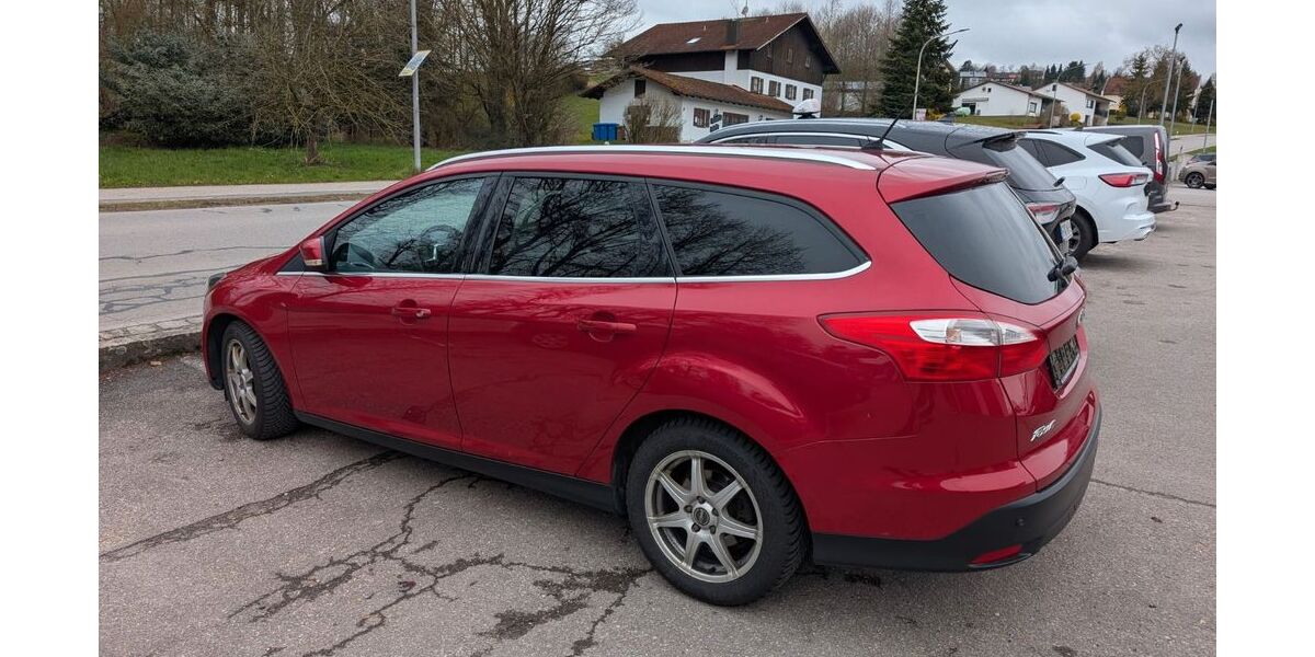 Ford Focus 254.516 km 2.800 &euro; Bad Griesbach im Rottal 94086