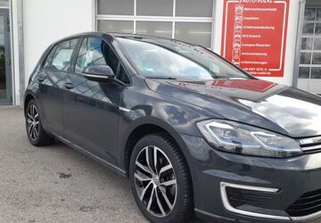 VW Golf 89.500 km 13.999 &euro; Neuburg/Inn bei Passau 94127