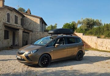 Opel Zafira Tourer 189.000 km 6.900 &euro; Vilshofen an der Donau 94474